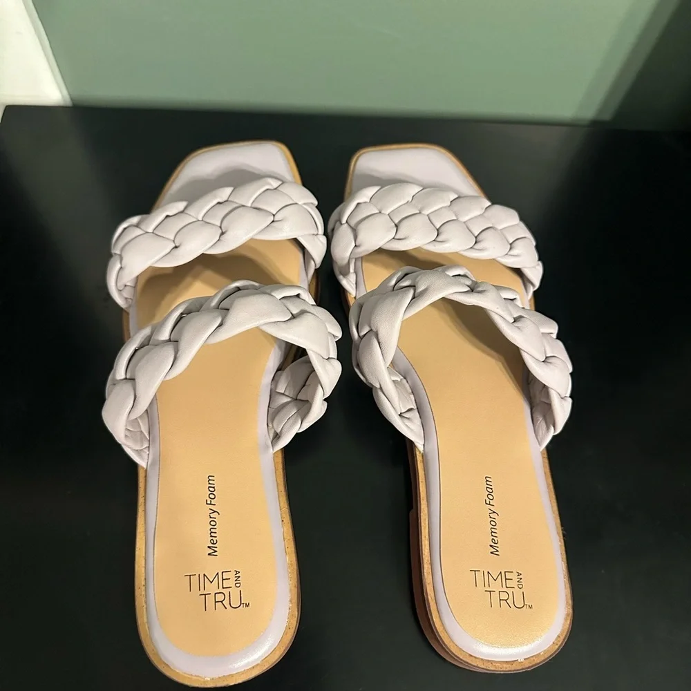 Women's 7 Braided Sandals - Picture 2 of 6